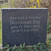 Grabstätte Bernhard Bär, Friedhof Nieder-Saulheim, jüdischer Teil