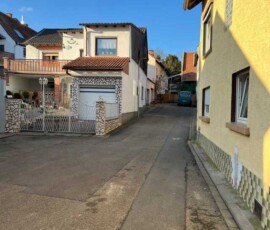 Foto: Hans-Martin Schütz Gässchen zum ehemaligen Wohnhaus der Familie Nathan Bär, heute, Ostergasse 46;