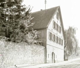 Haus gegenüber Leopold Herzog, wurde vermutlich als Weinkeller genutzt