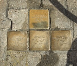 Foto: Hans-Martin Schütz Stolpersteine Josef Schwarz, 2025 und Abraham Bronne, 2026, Ostergasse 28, Saulheim